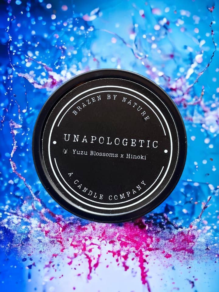 Vårblommigt ljus kokosnötssoja träveke 4oz tenn för wholesale av Brazen by Nature Candle Co.