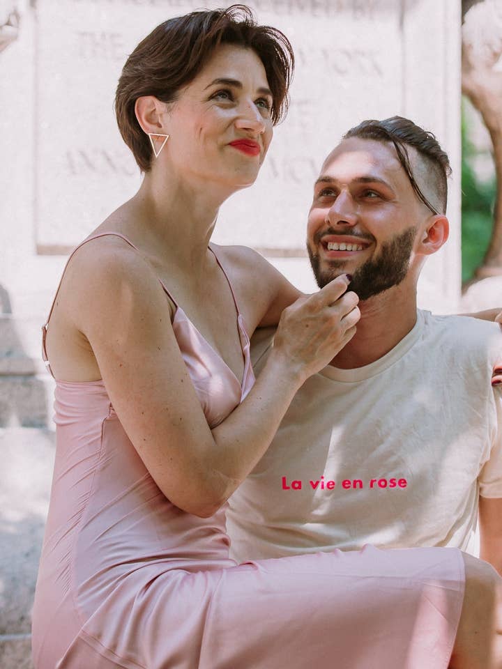 Uomo unisex La vie en rose per la vendita all'ingrosso da parte di French-York