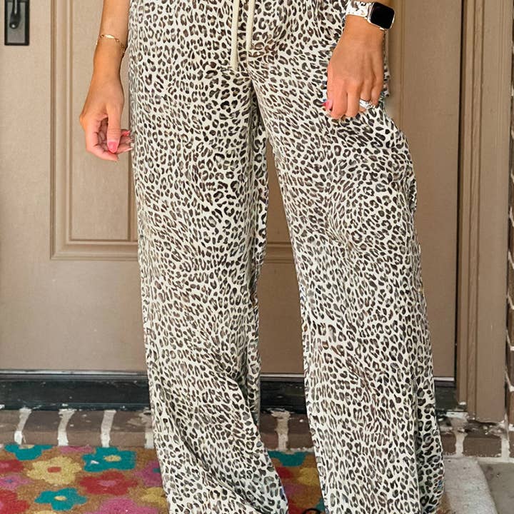 Leopard Print Drawstring Pants and other Purchase Wholesale lex hundefutter. Free Returns & Net 60 Terms on Faire trending on Faire.