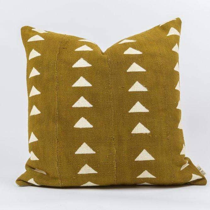 BAAKO Pillow Throw Pillows Brown for wholesale by Bryar Wolf