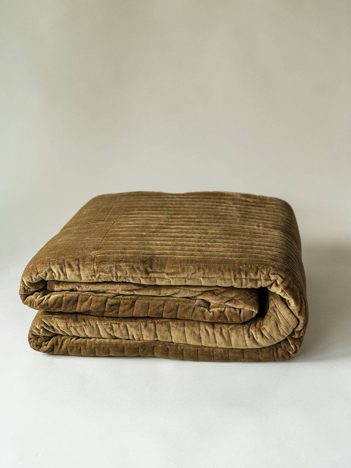 Co.House Designs - Wholesale Quilt - Channel Grid Velvet Quilt3