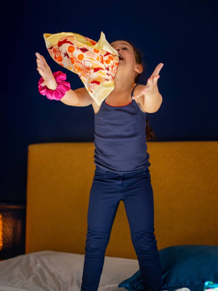 100% silk comforter for wholesale by Venus and Gaia