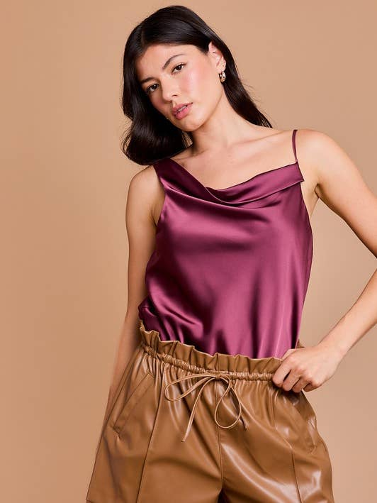 PAPER BAG PLEATHER SHORT for wholesale by GILLI