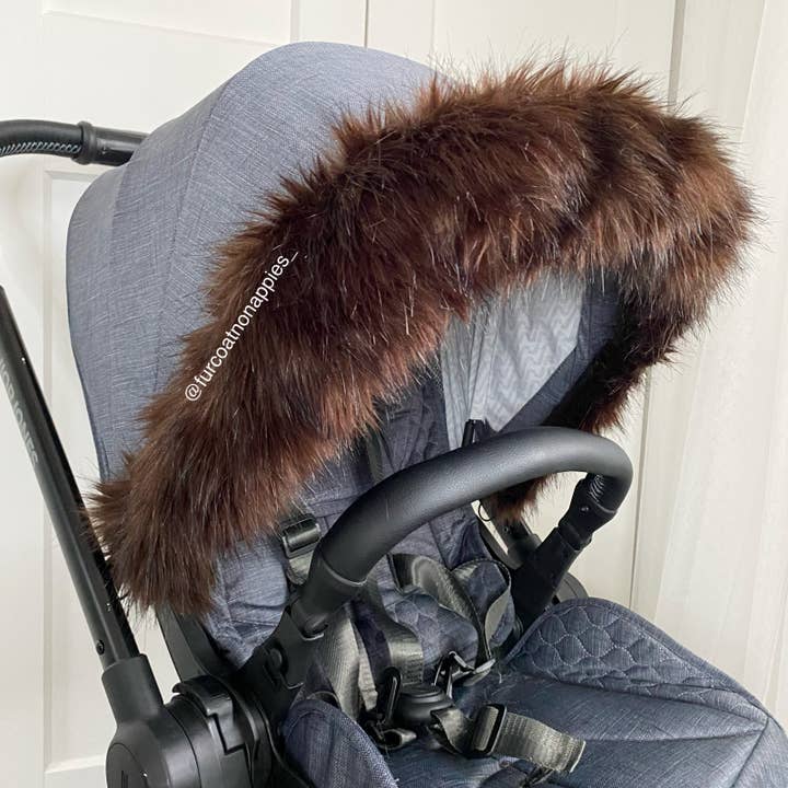 Universal choklad fuskpäls barnvagn huva Trim för wholesale av Fur coat no nappies U.K. ltd