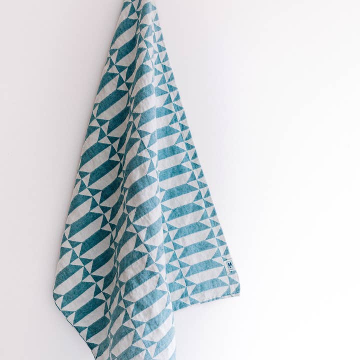 AGATHA PORTO – Engroshandel Viskestykke – Karklud Porto med jacquard-mønster inspireret af portugisiske fliser0