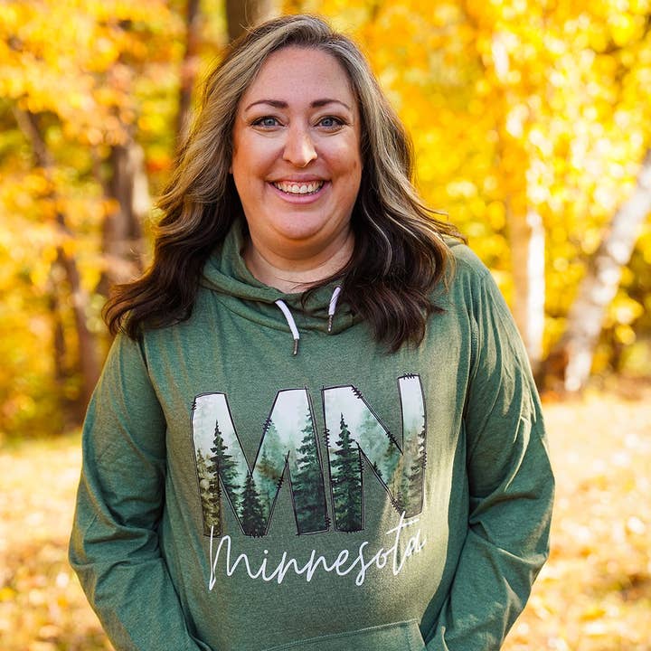 Minnesota - Pine Trees T-shirt Vikttröja för wholesale av Cheeky Lisa