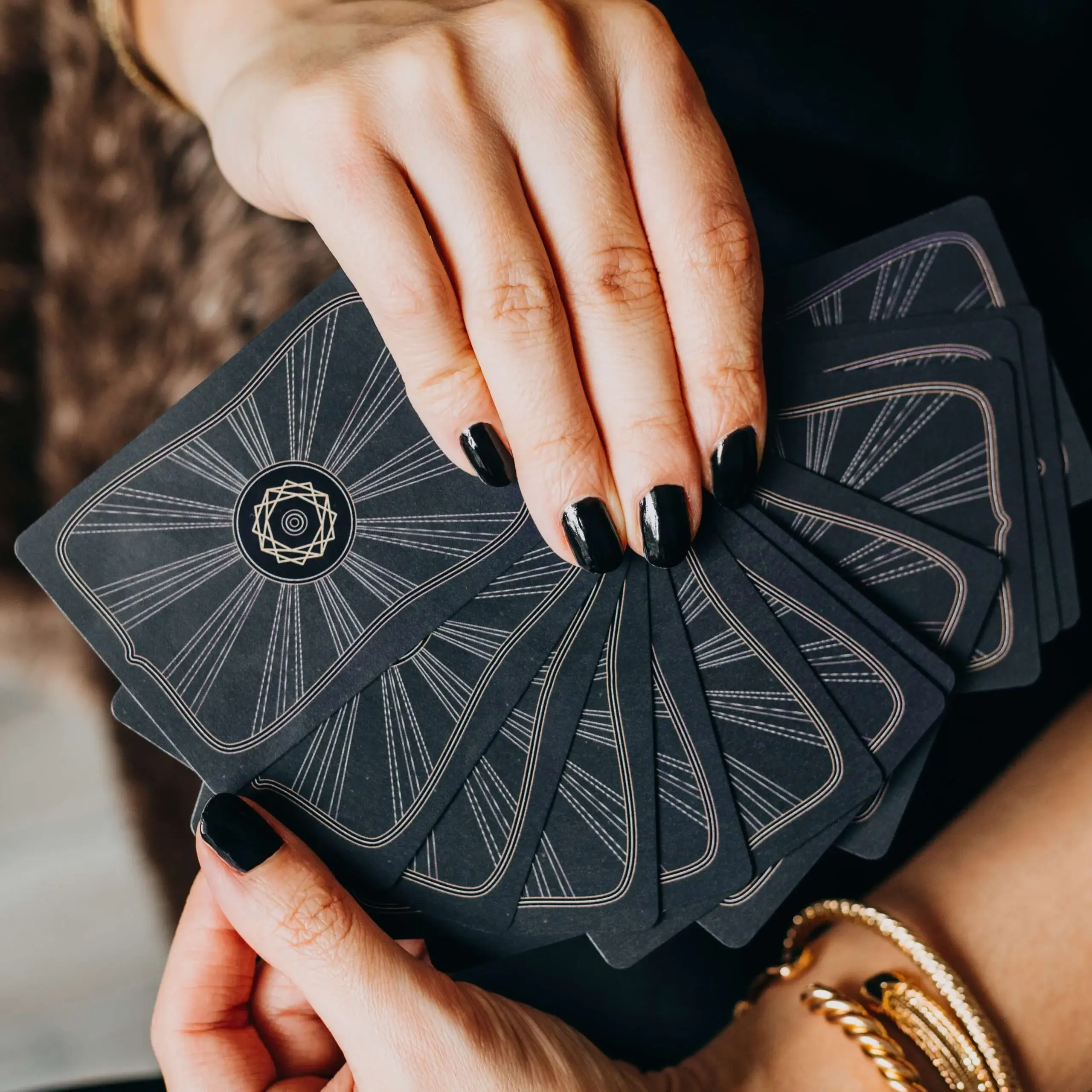 LA MUCI DESIGN - Wholesale Tarotkaarten - Deep Forest rune set – 25 kaarten Nordic waarzeggerij9