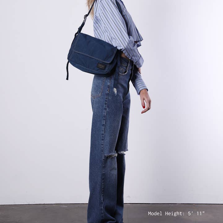 ZIMEGO - Wholesale Crossbody Bag - Women's - Venice Stitch Point Crossbody Bag - ZB80822