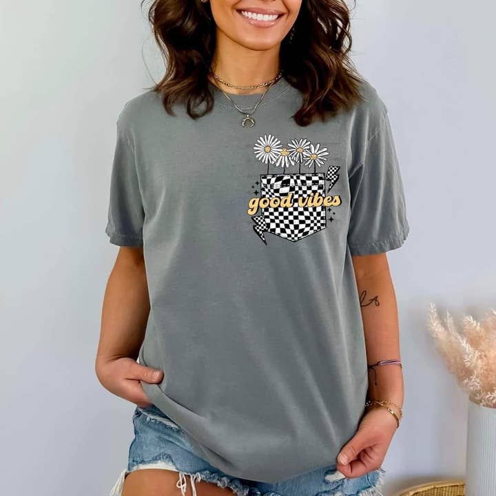 Cash & Drix Wholesale - Wholesale T-Shirt (Graphic) - Women's - Good Vibes - Tee
