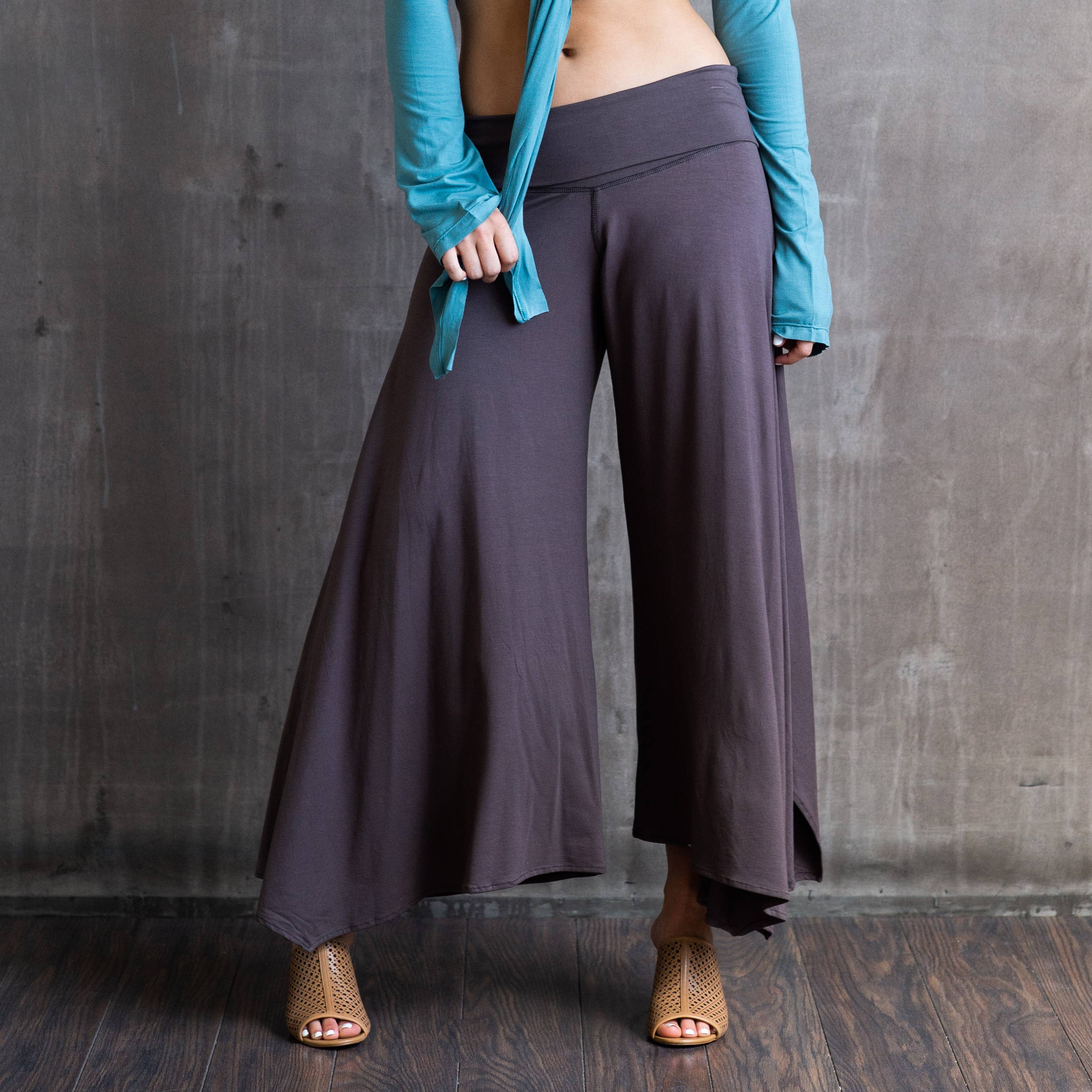 Paramita Designs - Vendita all'ingrosso Pantalone - Donna - Pantaloni Paris Gaucho5