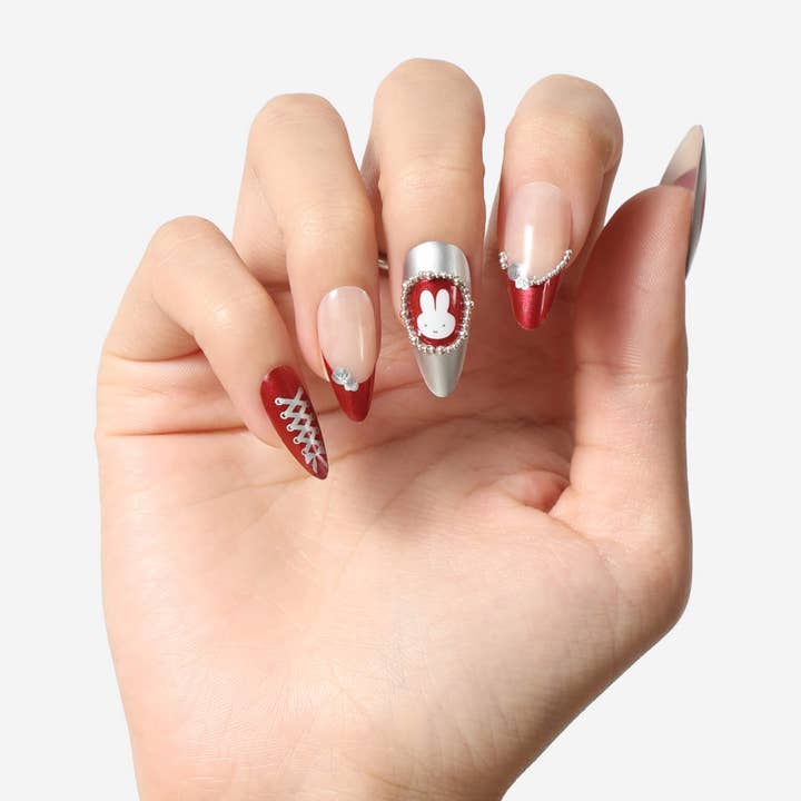 Never Have I Ever - Wholesale Press-On/Fake Nails - BURGUNDY MIFFY - ALMOND PRESS-ON NAILS5