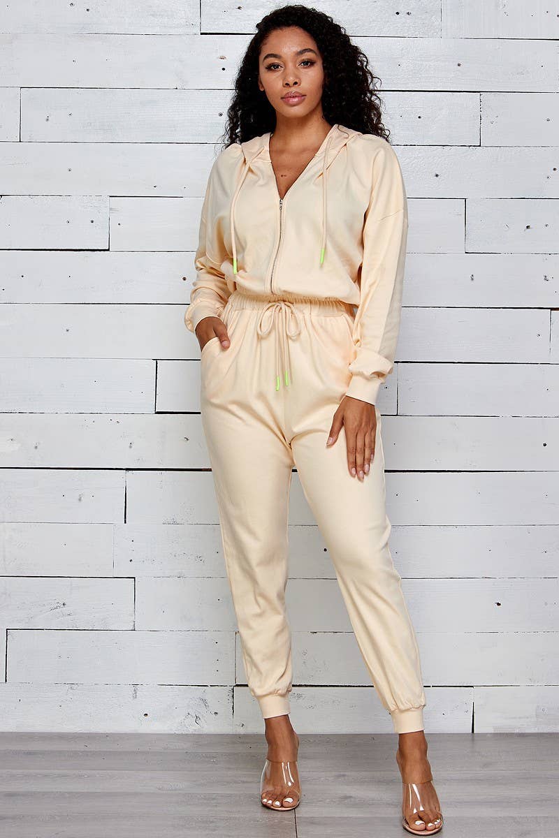 Shop Michella – Großhandel Jumpsuit – Damen – SWEAT-KAPUZEN-JUMPSUIT MIT RIPPBAND14