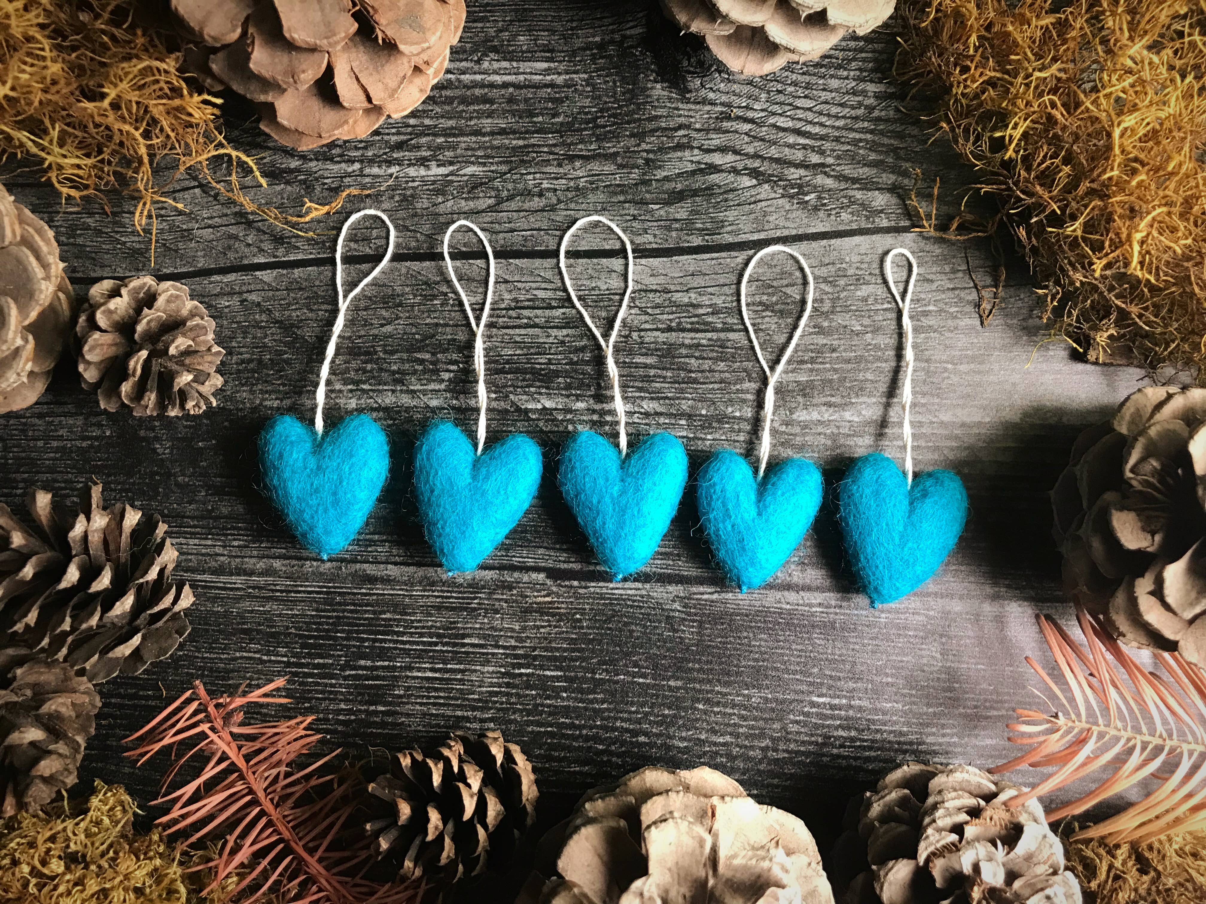 House of Moss – Großhandel Verzierung – Mini-anhänger Herz aus gefilzter Wolle6