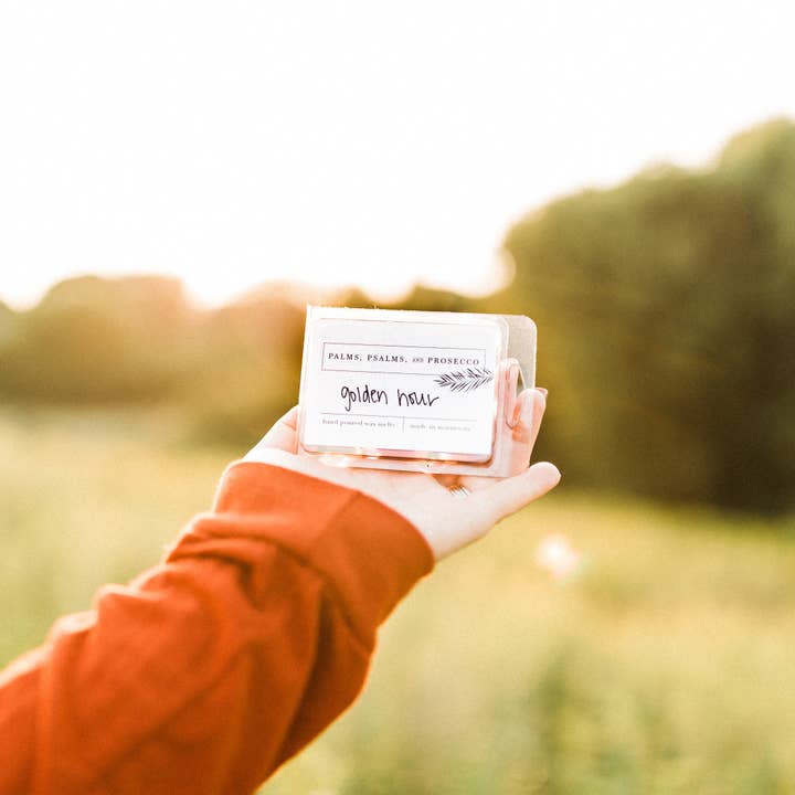 Cera Golden Hour per la vendita all'ingrosso da parte di Palms, Psalms, & Prosecco