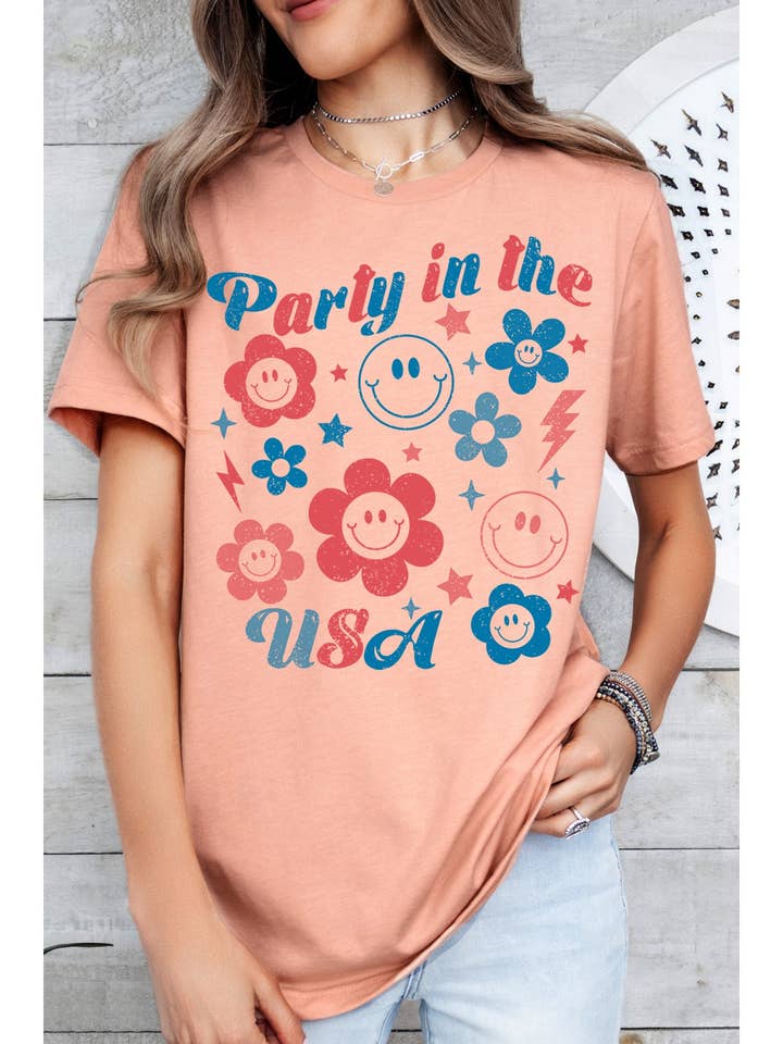 T-shirt à manches courtes Party in the USA pour la vente par BouTeeQue Closet