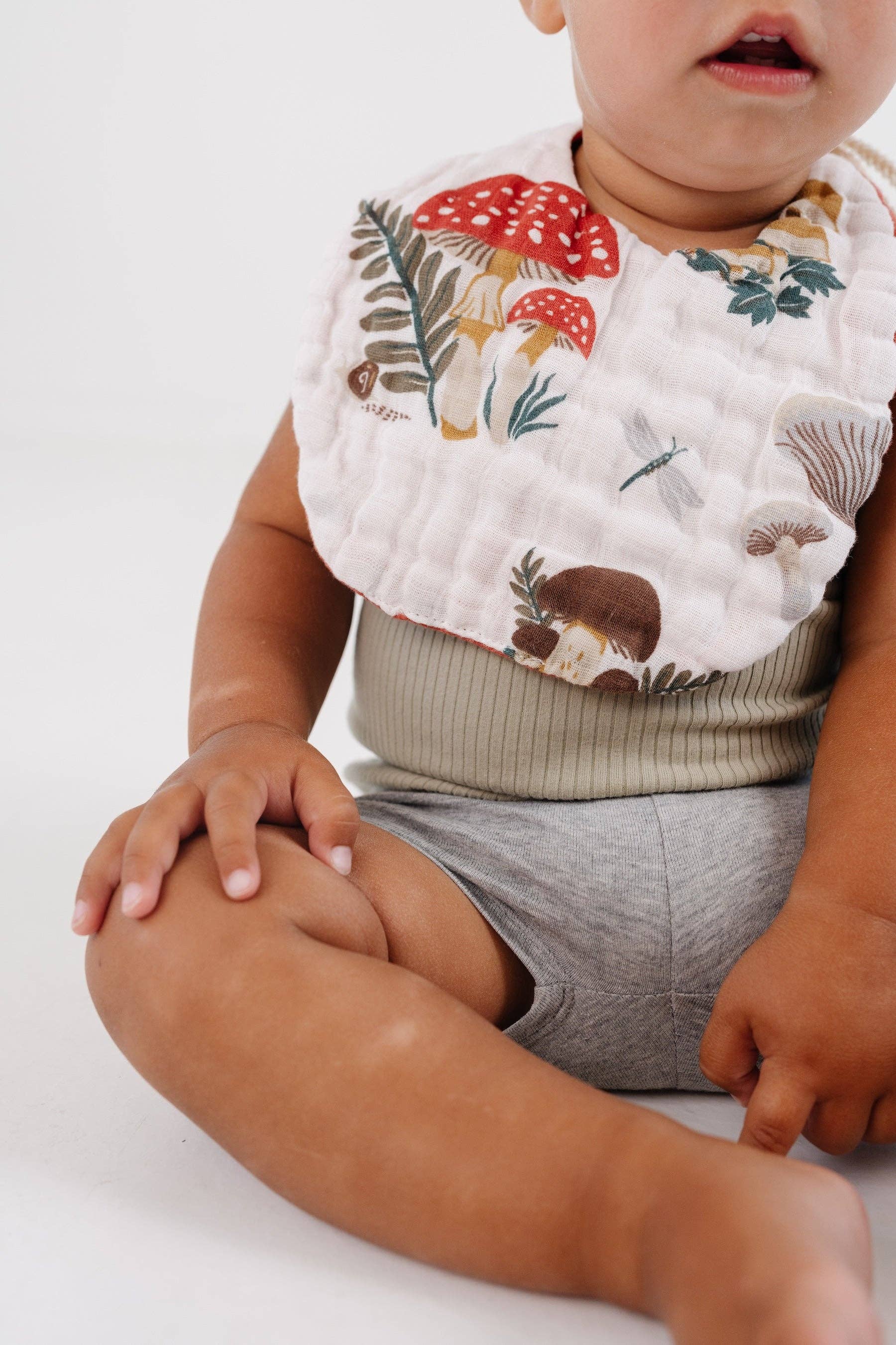 Clementine Kids - Wholesale Bib - Baby - Mushroom Bib2