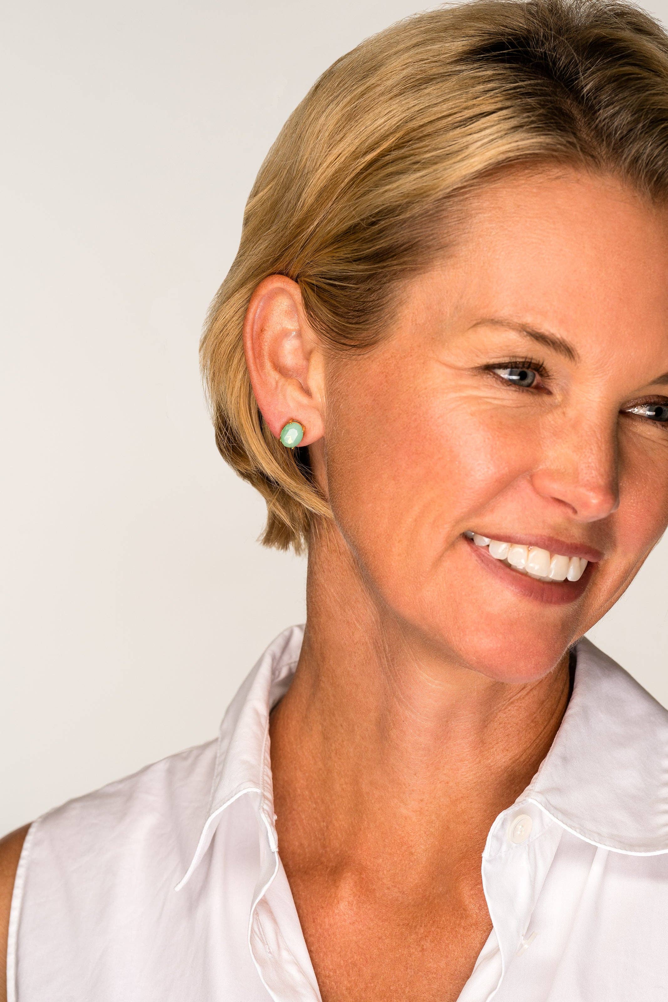 Violet & Brooks - Vente Clous d'oreille - Boucles d'oreilles à tige en cristal étincelant Mia1