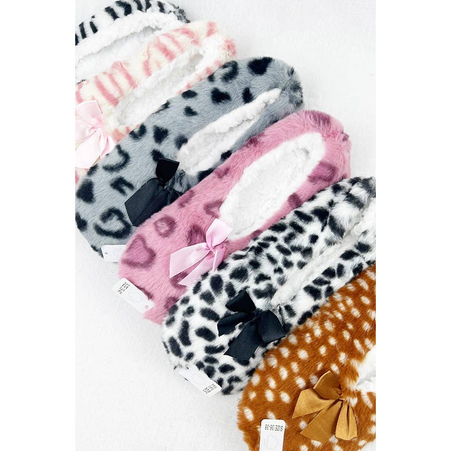 MIX COLOR Cozy Soft Non Slip Winter Slipper for wholesale on Faire2