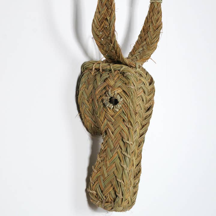 Bohome Living - Wholesale Wall Accent - Animal wall trophy - Gazelle head1