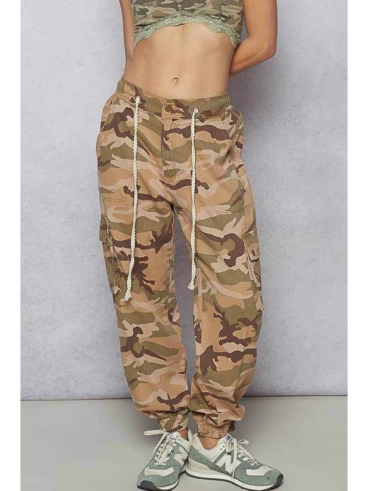 Pol Clothing - Wholesale Pants - Women's - Pocket detailed Camo Jogger Pant