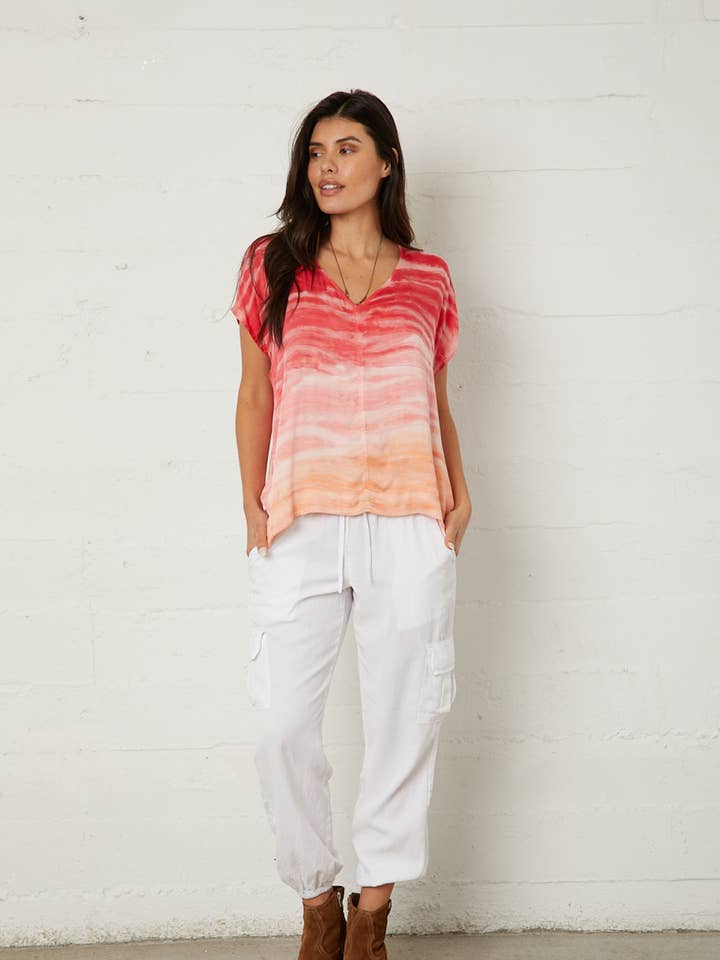 T-shirt du centre-ville pour la vente par River + Sky