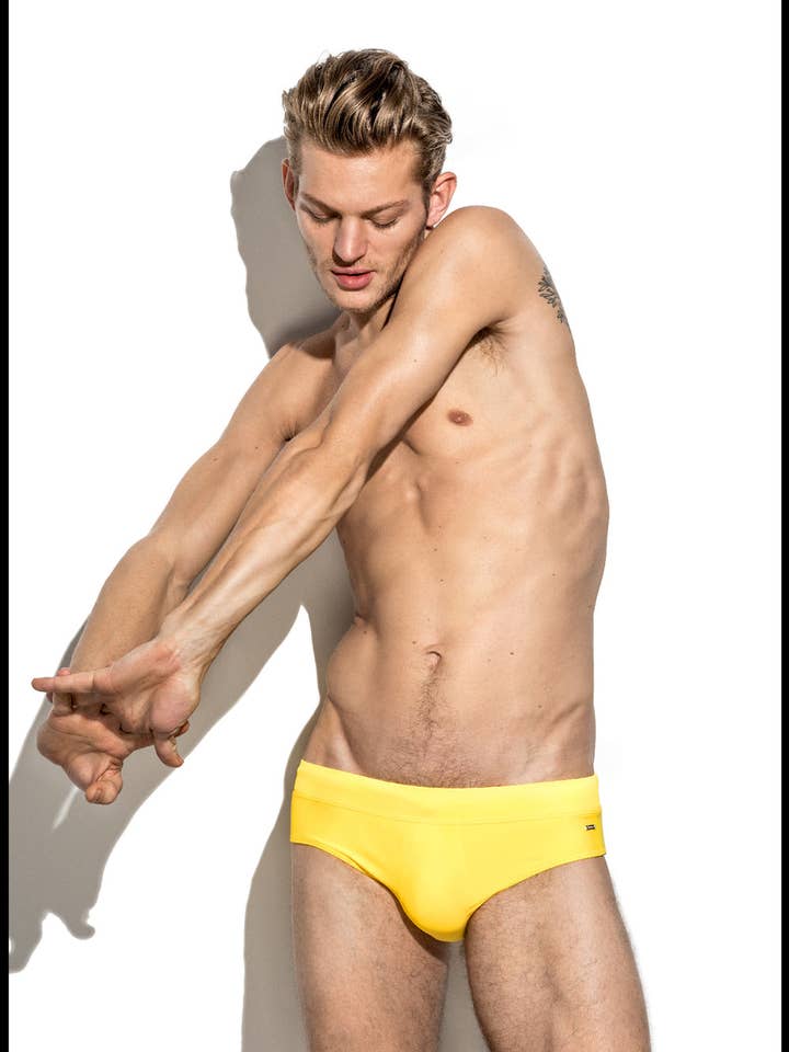 HELLO Beachwear - Rush Swimbrief Sommershorts für Herren für den Großhandel von Holas Beachwear