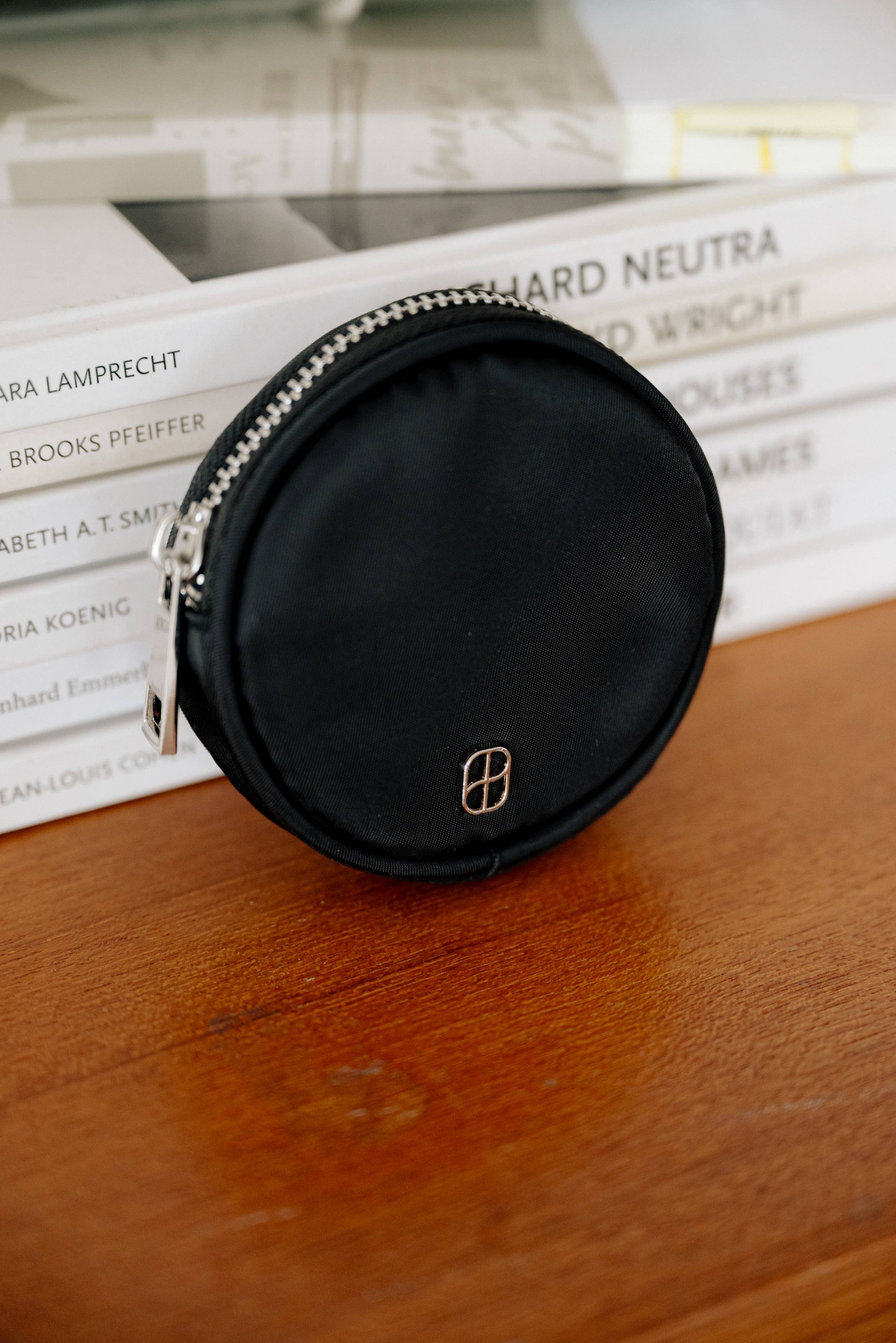 Peachy Dogs - Wholesale Pet Treat Bag - Dog - Noma Treat Pouch0