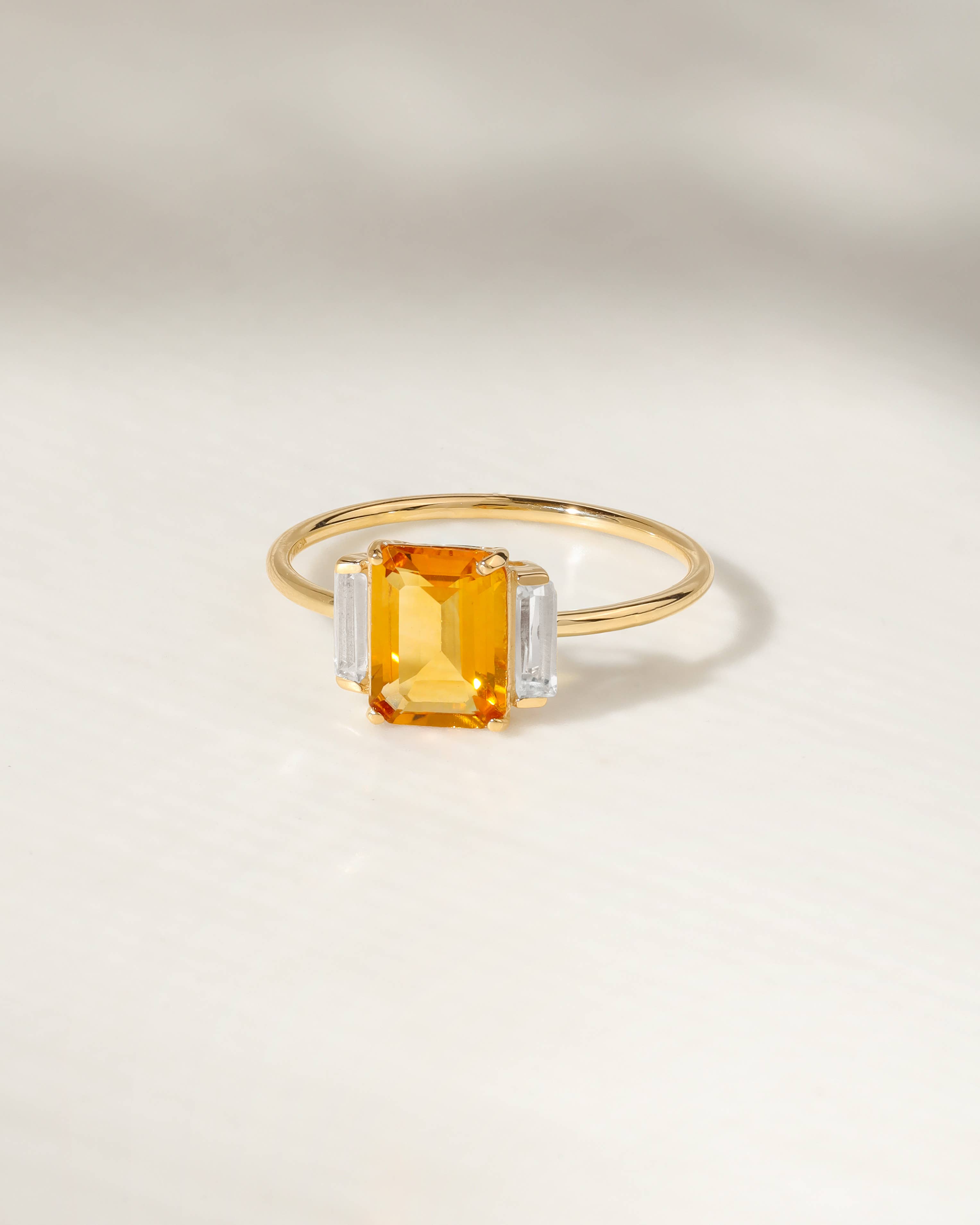 Tiramisu - Wholesale Single Stone/Solitaire Ring - 14K Yellow Gold Citrine Solitaire Horizon Ring1