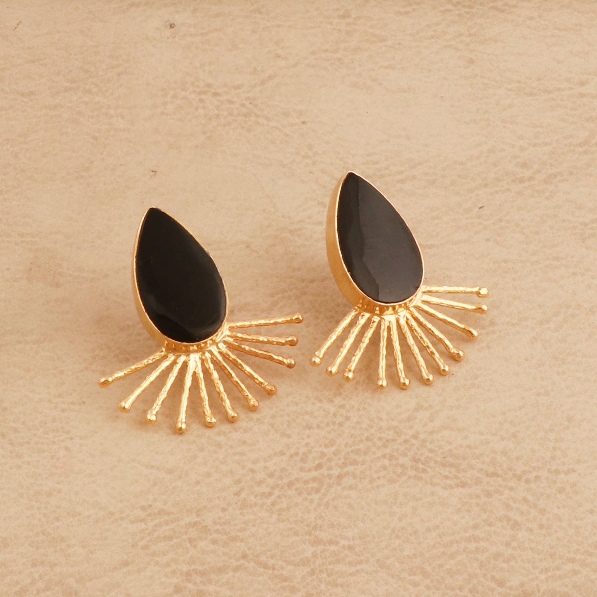 El Joyero - Wholesale Stud/Post Earrings - Black Onyx Sunburst Studs Handmade Statement Stud Earrings3