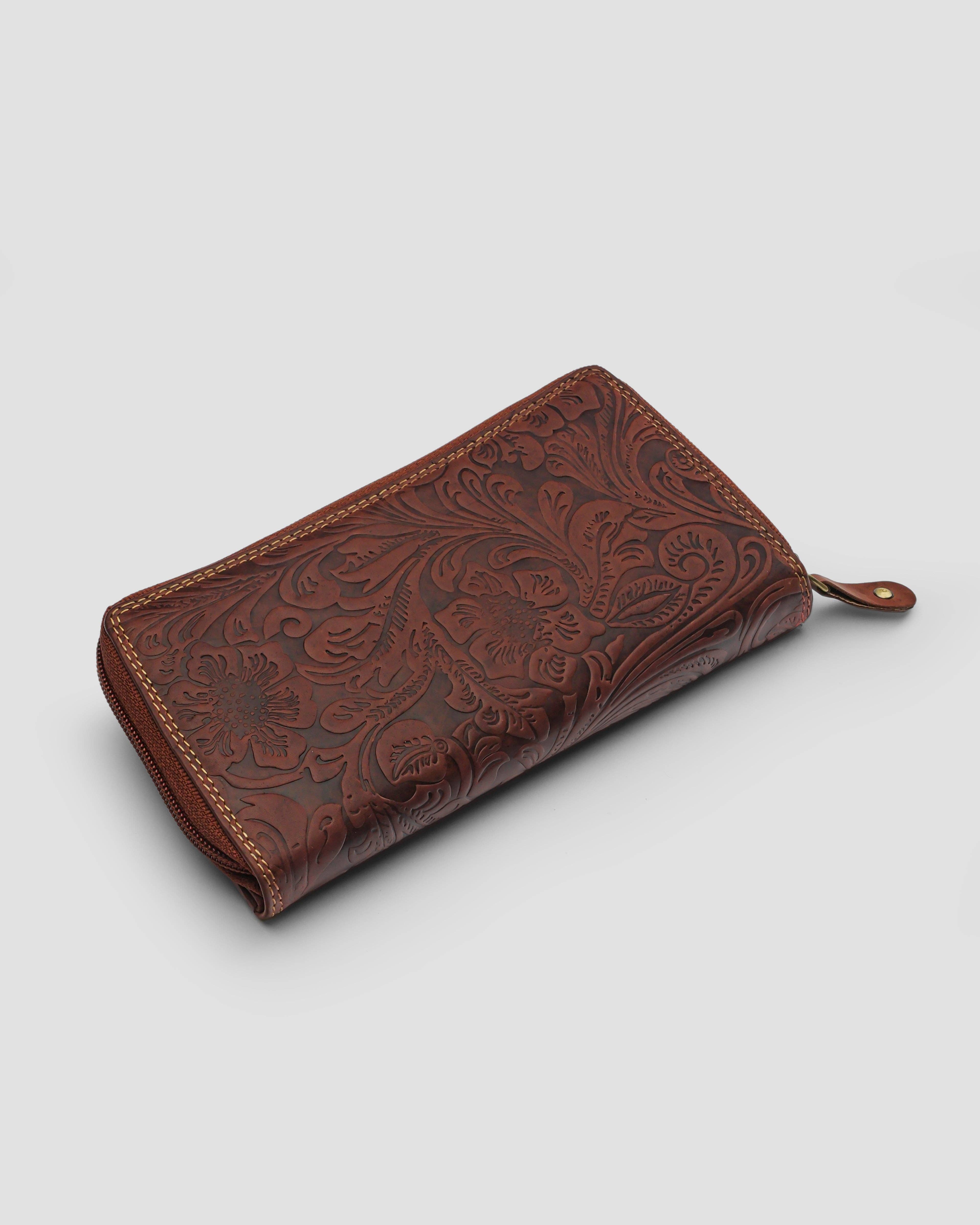 House of Kraft Jewelry & Accessories – Großhandel Brieftasche – Damen – Tooled Treasure Design | Braune Ledertasche | Damen Geldbörse3