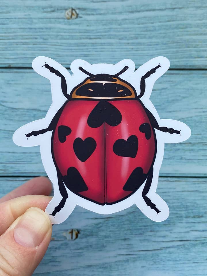 Autocollant en vinyle pour la Saint-Valentin, joli autocollant en forme d'insecte. pour la vente par Melanie Feltham Art