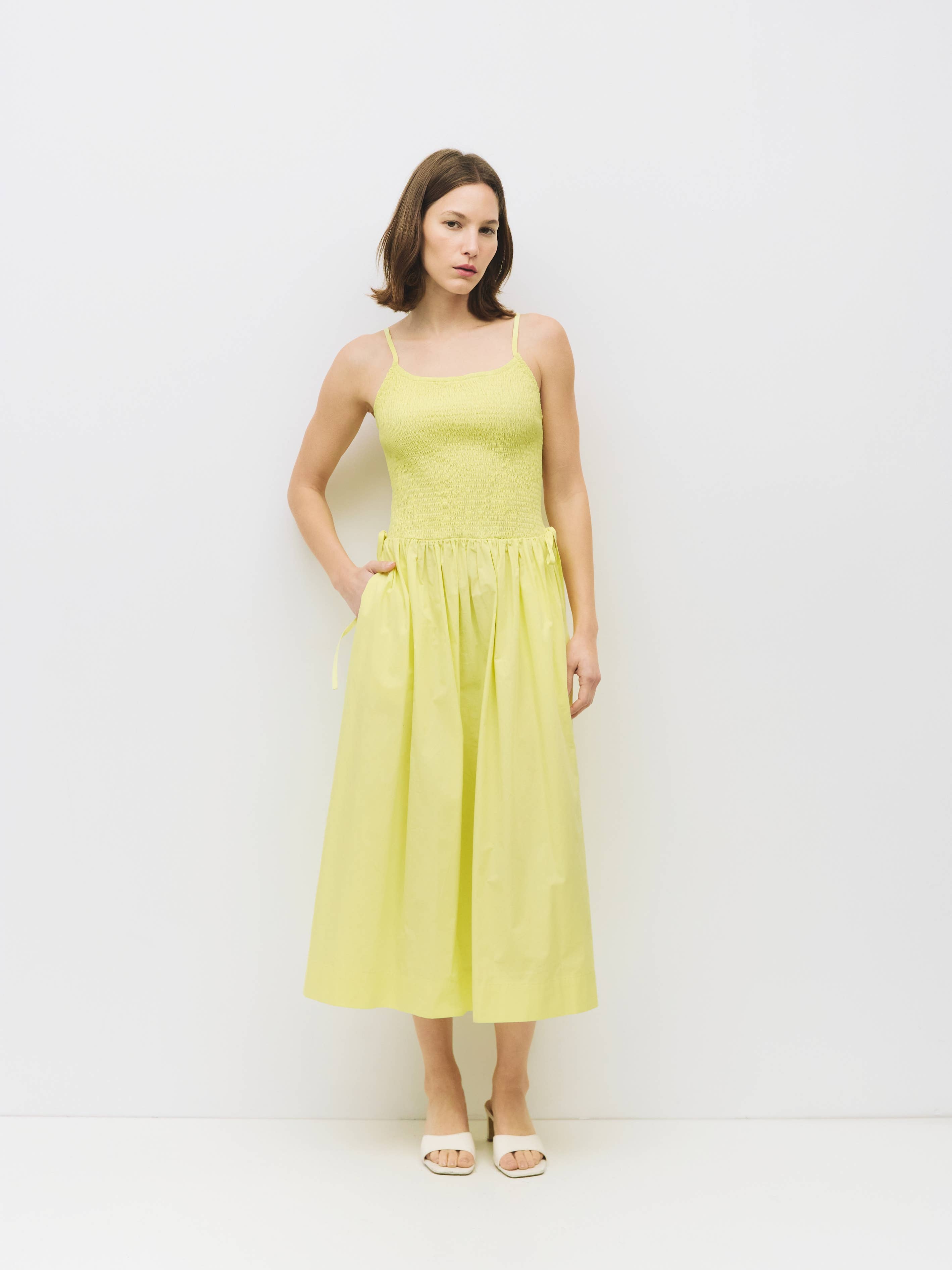 MOD REF - Vendita all'ingrosso Vestito - Donna - Abito The Jenni | Abito midi a nido d'oca con lacci laterali8