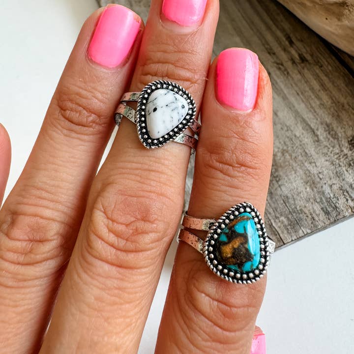 Boho Ranch Shop - Wholesale Cocktail/Statement Ring - Western Teardrop Stone Adjustable RingÂ