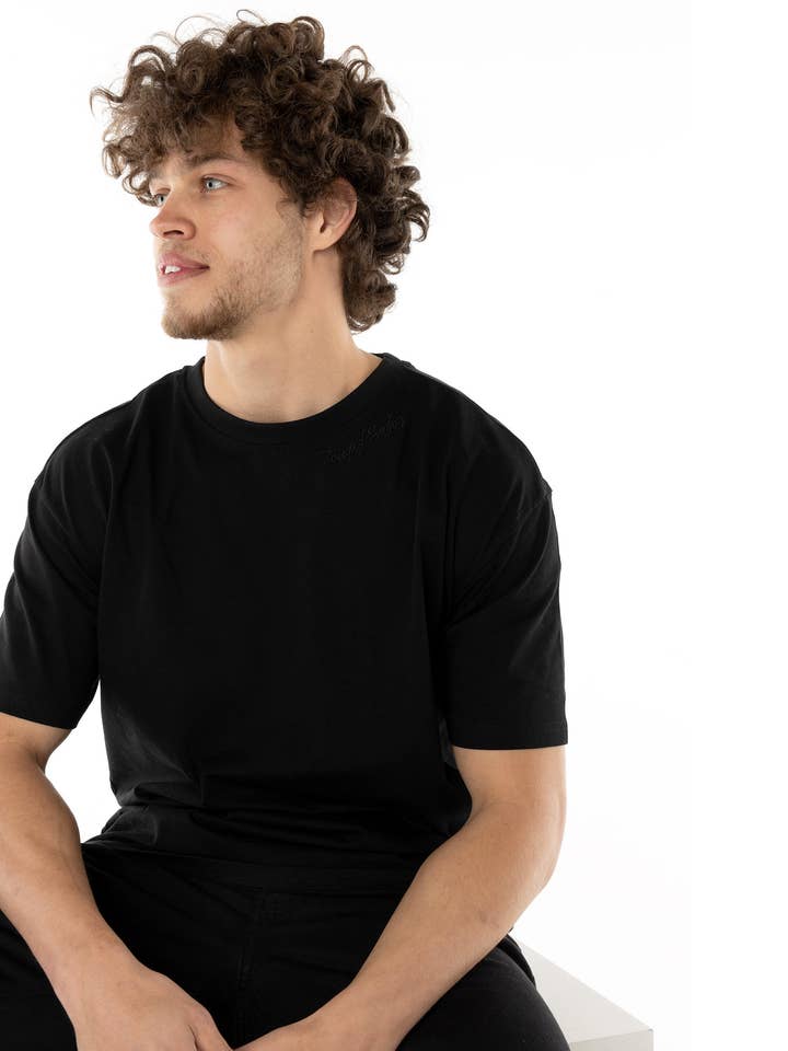 Twisted Saint - Vente T-shirt – homme - T-shirt oversize basique Twisted Saint pour homme