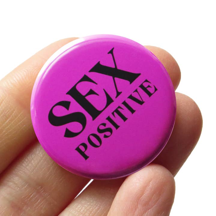 Chapa SEX POSITIVE Regalo Travieso de San Valentín para venta al por mayor de Word For Word Factory