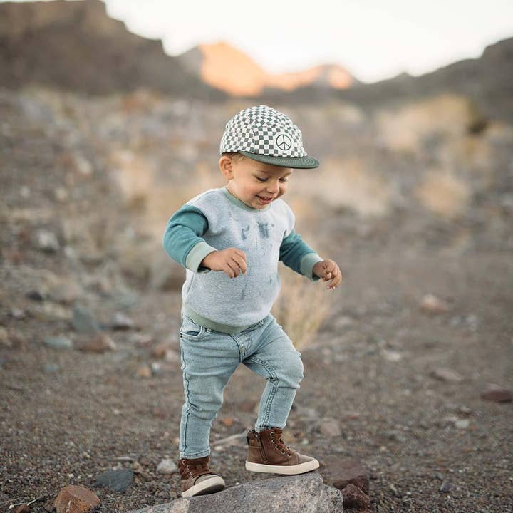 Trek Light – wholesale Baseballkeps – Barn – Baby- och barnhatt | Peace Rutig