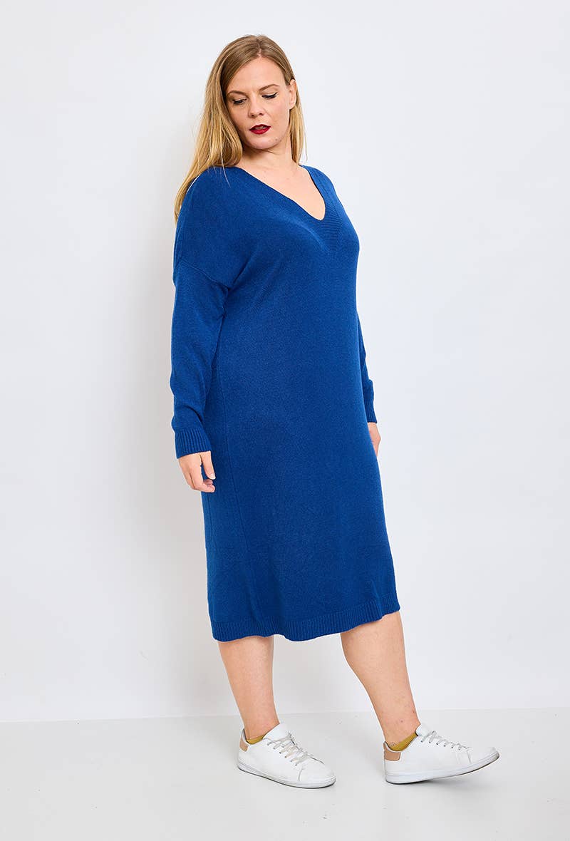 C'MELODIE - Wholesale Dress - Women's - Plus Size V-Neck Knitted Dress3