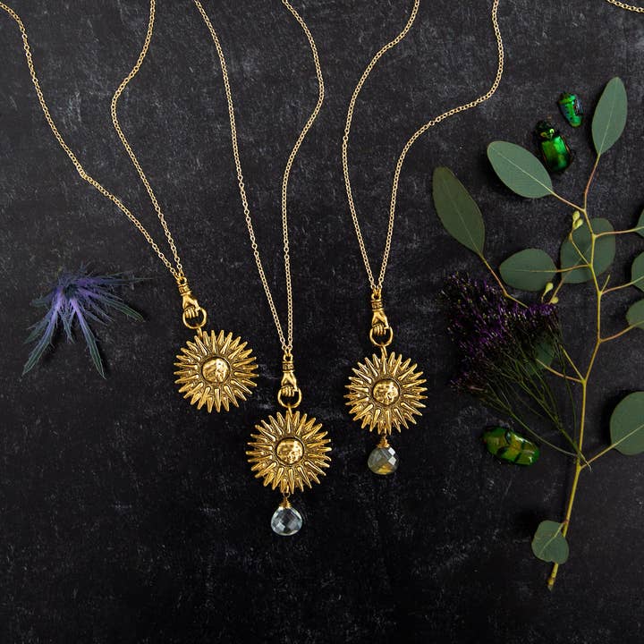 Trollbinde - Wholesale Pendant/Charm Necklace - Vergina Sunburst Pendant
