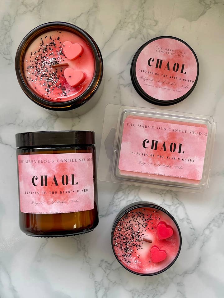 Dorian Lysestage Throne of Glass | Officielt licenseret af Sarah J Maas (Kopi) for engroshandel hos Marvelous Candle Studio