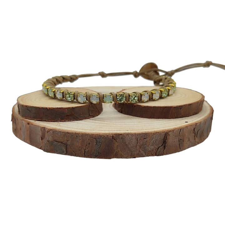 Bracelets à chaîne en cristal de taille moyenne - Chrysolite opale multiple pour la vente par QUÉ MÁS JEWELS