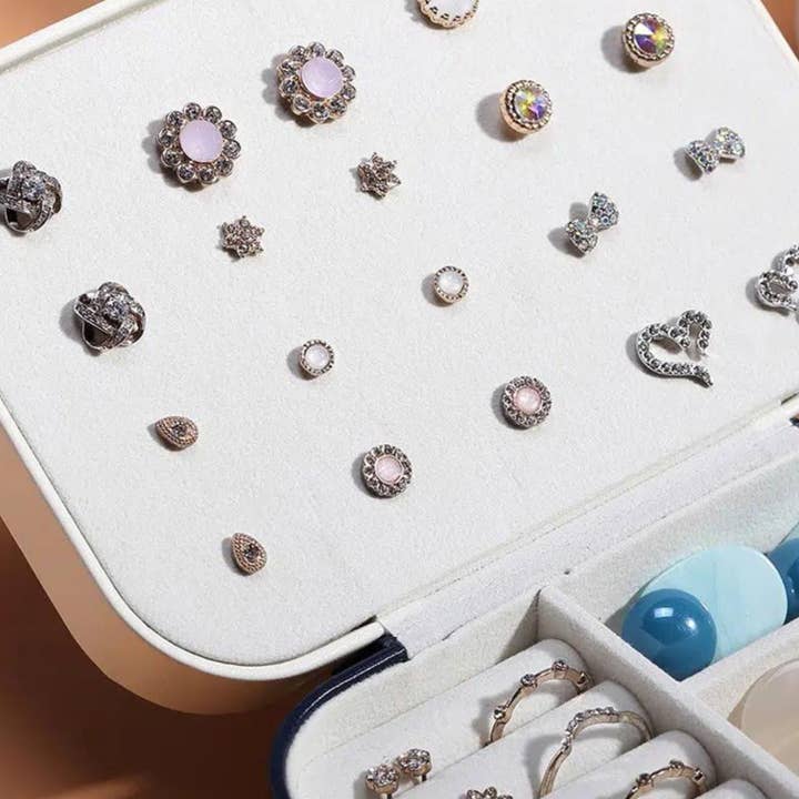 Magnifique Hearts - Wholesale Jewelry Box/Organizer - Portable Travel Jewelry Box, Jewelry Storage Organizers