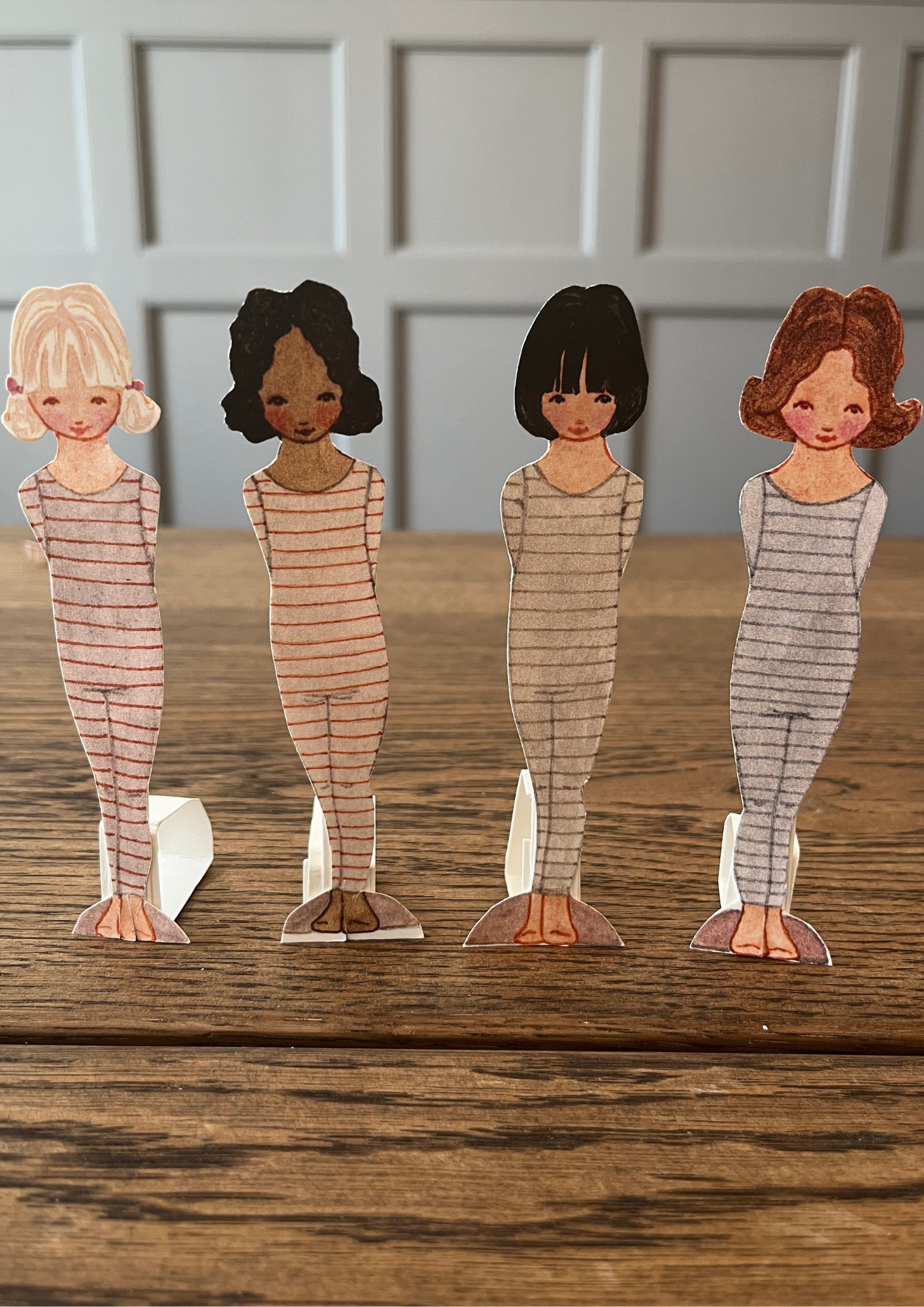 Tall Hat Tales - Wholesale Doe-het-zelf-knutselset - Aankleedpop - Iben3