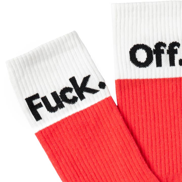 Fisura - Wholesale Socks - Unisex - Pair of Viva Magenta “Fuck Off” socks1