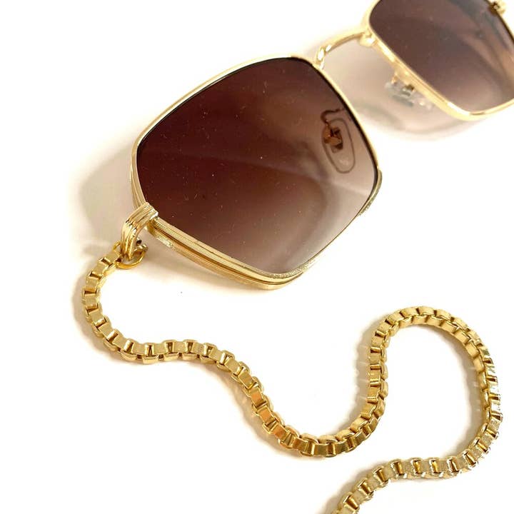 MyWillows - Wholesale Sunglasses - Women's - A Little Bit Alexis