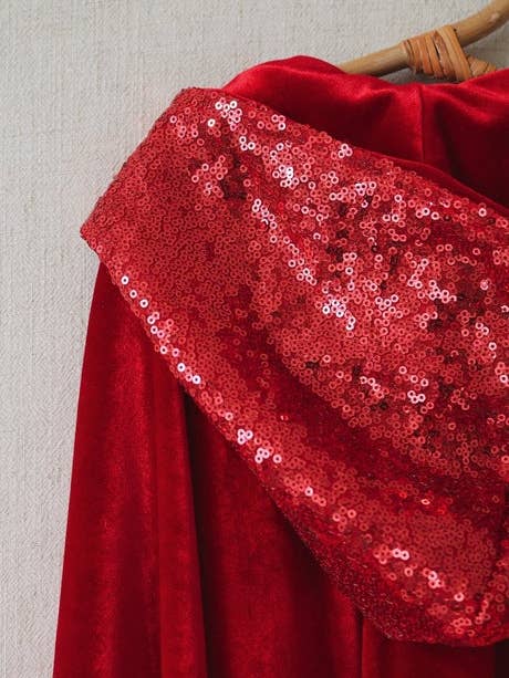 Moi Mili - Wholesale Cape - Kids - “Little Red Riding Hood” Magic Cape3