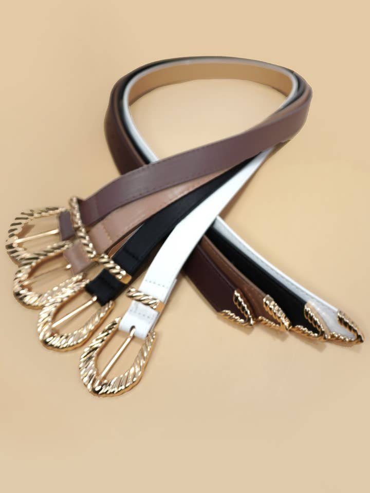 CINTURÓN CLÁSICO DE PIEL SINTÉTICA CON HEBILLA TALLADA OCCIDENTAL | 40BT647 para venta al por mayor de JOSSLYN by wall to wall