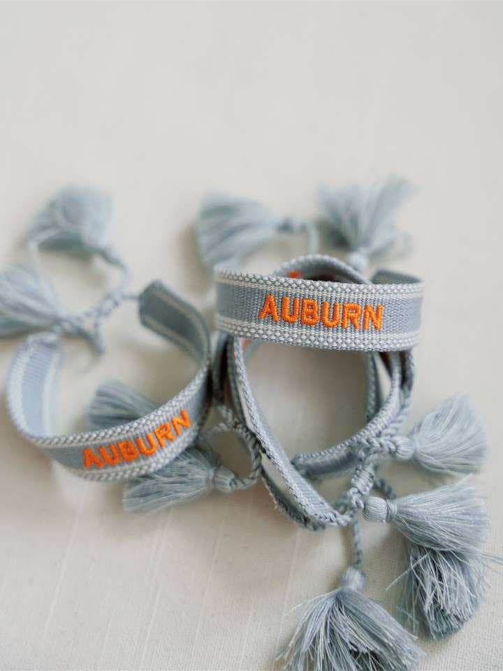 Braccialetto intrecciato Auburn University per la vendita all'ingrosso da parte di Gracefully Made Art