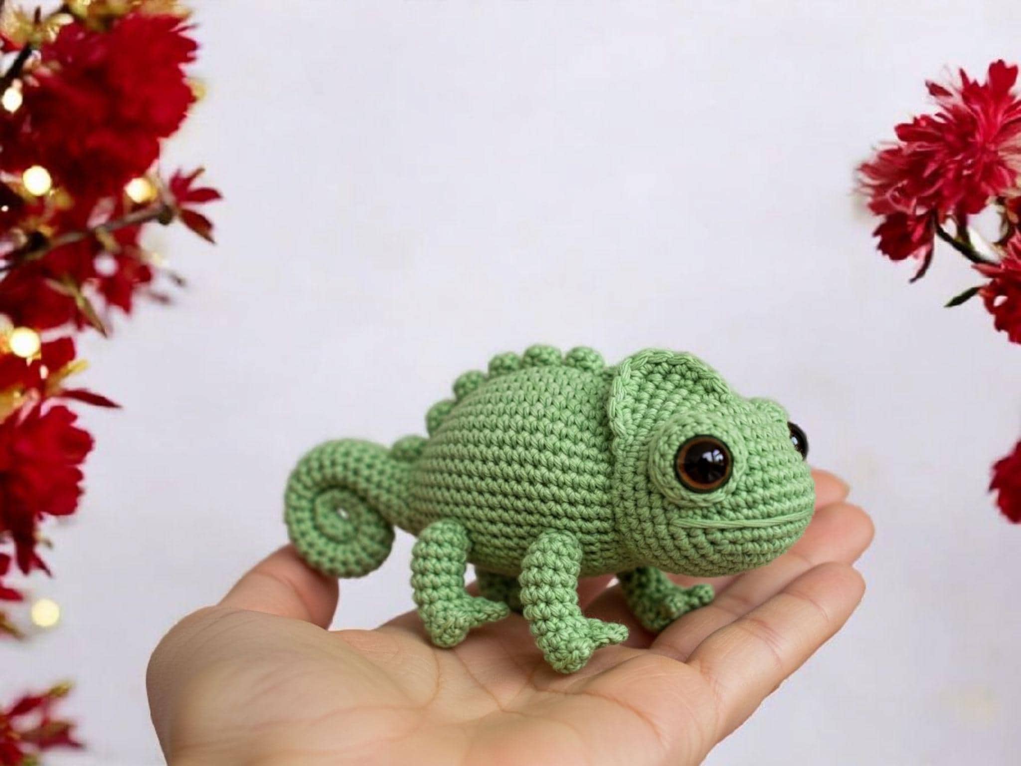 TOMOPOD LLC – wholesale Stuffed/plush toy – Kids & baby – Chameleon Amigurumi Crochet, Cute Lizard Toy, Little Gecko0