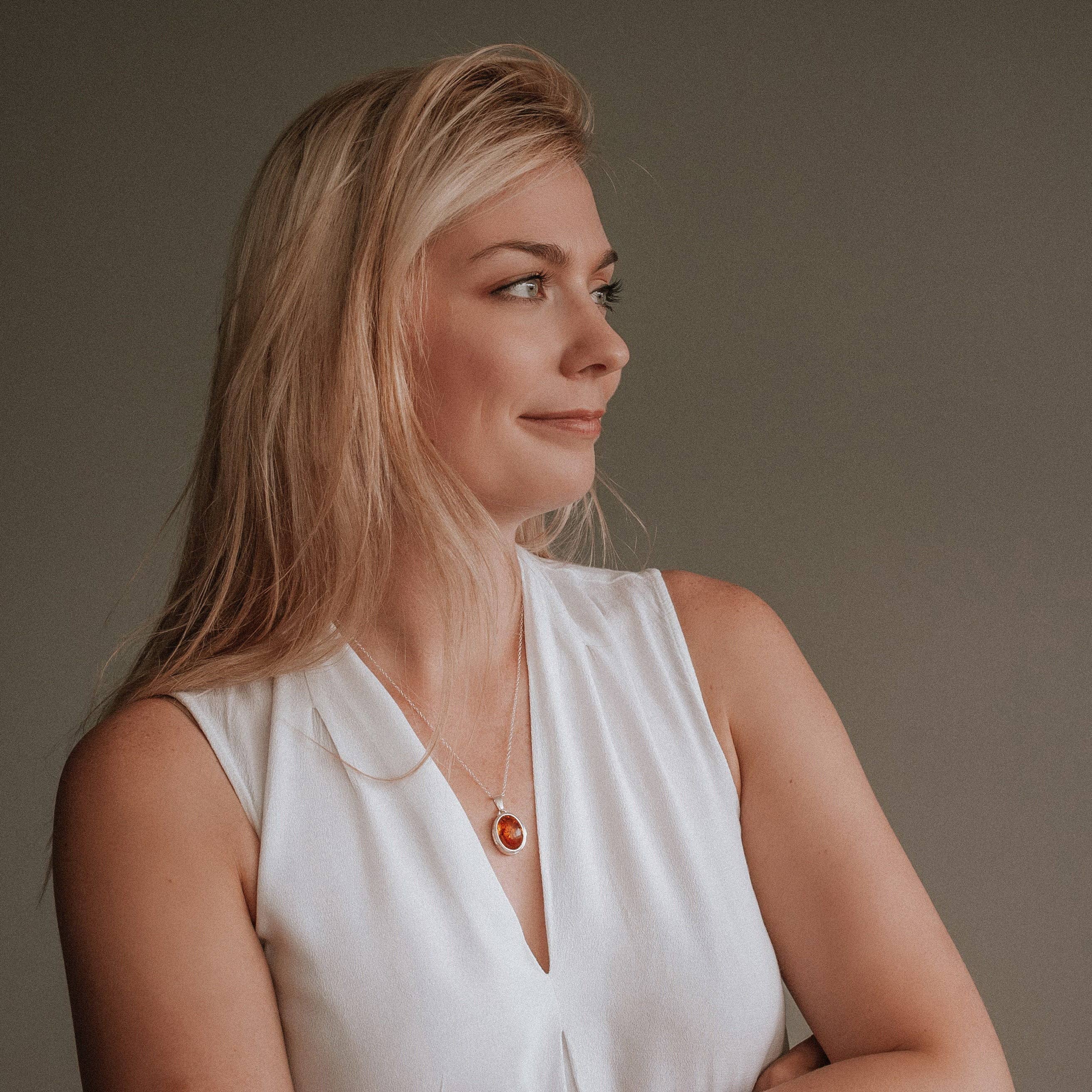 Marcin Waryszak - Wholesale Locket Necklace - Baltic Amber Locket Pendant Necklace Sterling Silver Locket5