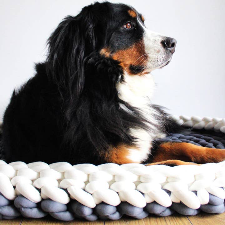 woolexperts - Vendita all'ingrosso Letto - Cani - Copertura per cuccia per cani XXL fatta a mano su misura a maglia grossa